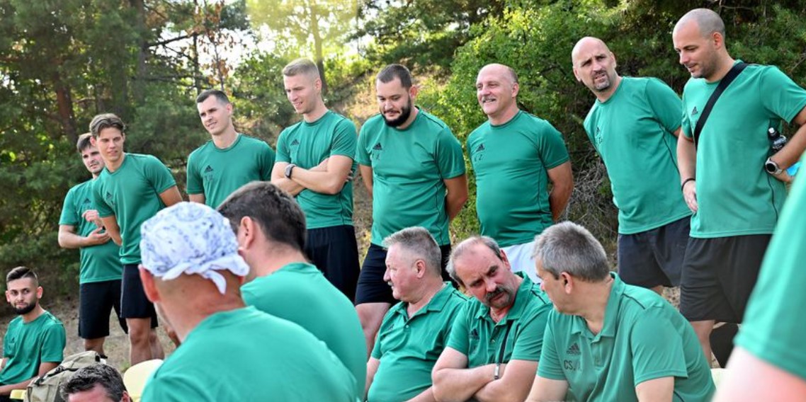 Heves: kevesebb a játékvezető