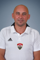 Szarvas László