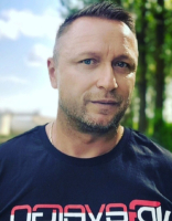 Tóth  János