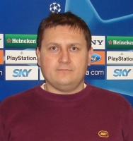 Molnár  László