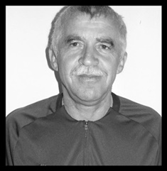 Kovács  János