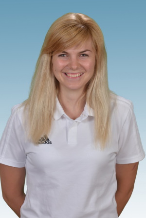 dr. Tolnay  Annamária