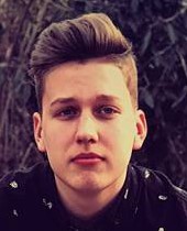 Pintér  Máté Áron