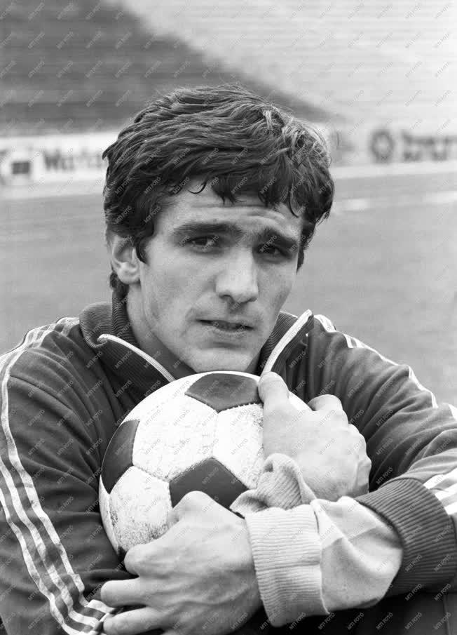 Tóth Zoltán
