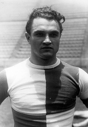 Mike István